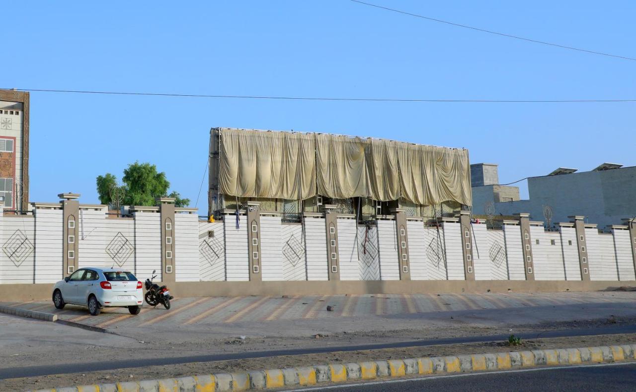 Hotel Panigrahan Bikaner Luaran gambar