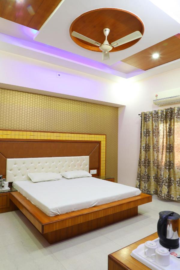 Hotel Panigrahan Bikaner Luaran gambar